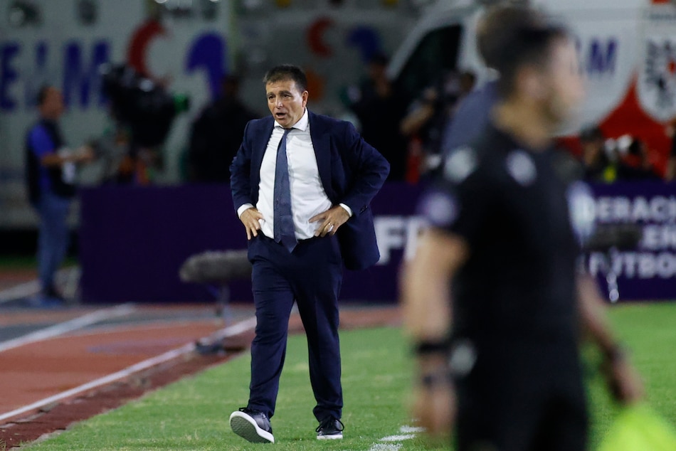 Claudio Vivas elogió la garra de sus jugadores, no le preocupa su continuidad y predice un gran futuro para Costa Rica