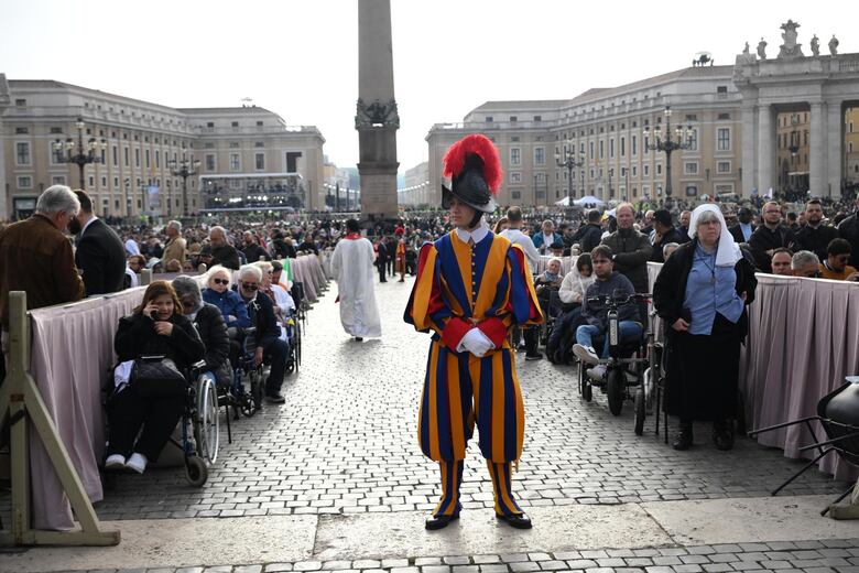 El mundo despide a Francisco, ‘el papa de la misericordia’ y primer pontífice latinoamericano