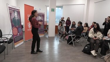 Organizaciones buscan revertir la brecha en carreras STEM con solo un tercio de mujeres