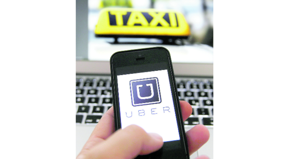 Jaguar se asocia con rival de Uber