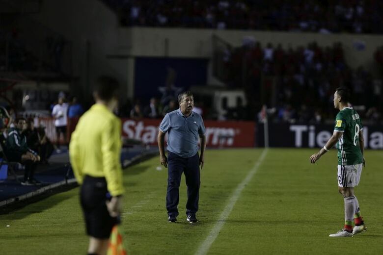 'Un empate con México es para celebrarlo', afirma Bolillo Gómez