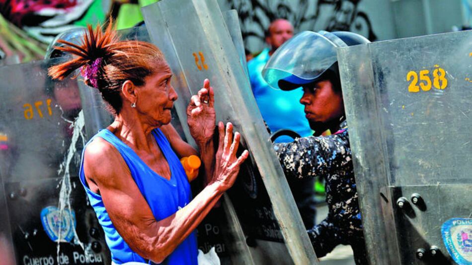 Dólar, el refugio ante la hiperinflación