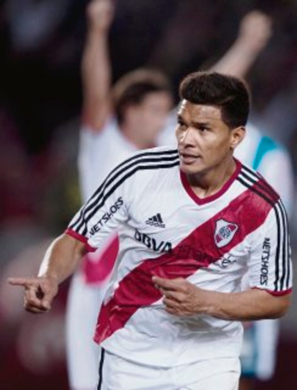 Carbonero y Gutiérrez dan triunfo al River