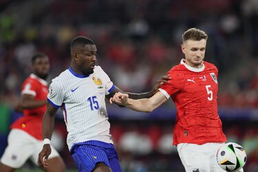 Francia suma una cara victoria ante Austria