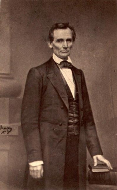 Hallan cheque escrito por Lincoln un día antes de morir