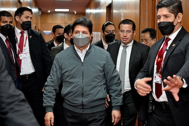 Informe del Congreso de Perú recomienda procesar al presidente Castillo por traición a la patria