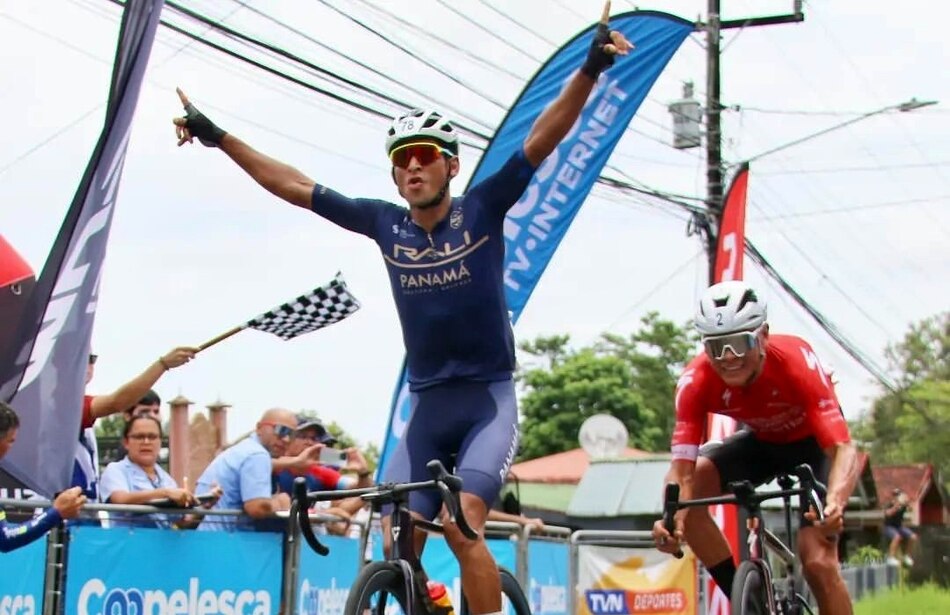 El panameño Alex Strah protagoniza vibrante victoria en la Vuelta a San Carlos
