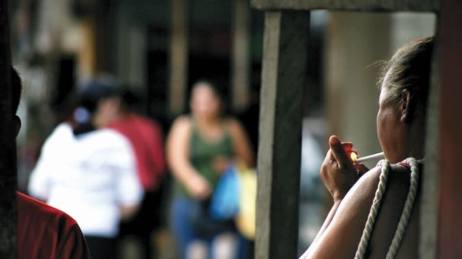 Se dilata discusión legislativa sobre propuesta del tabaco