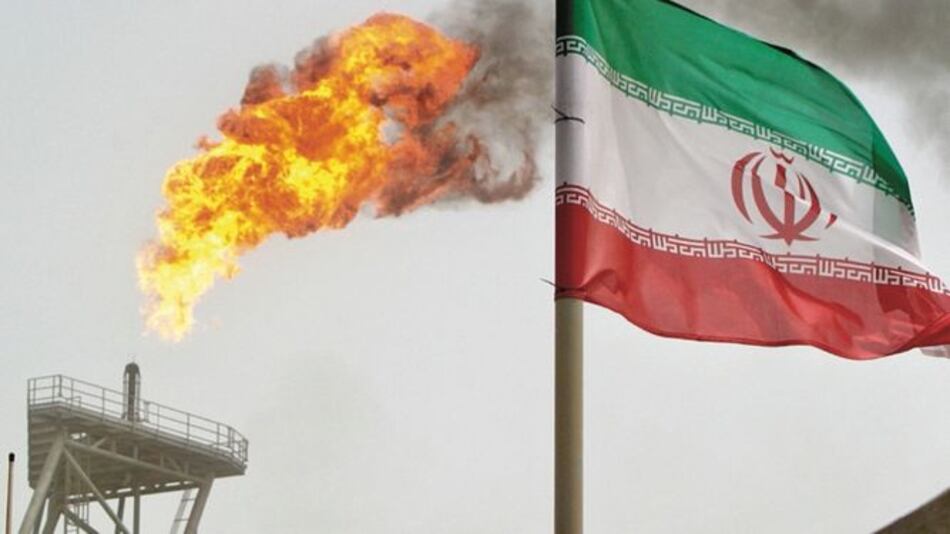 China reanudaría compras de petróleo iraní tras exención