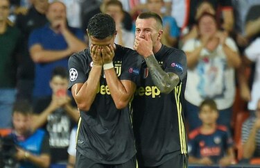 Cristiano Ronaldo, expulsado en su primer partido con Juventus en Liga de Campeones