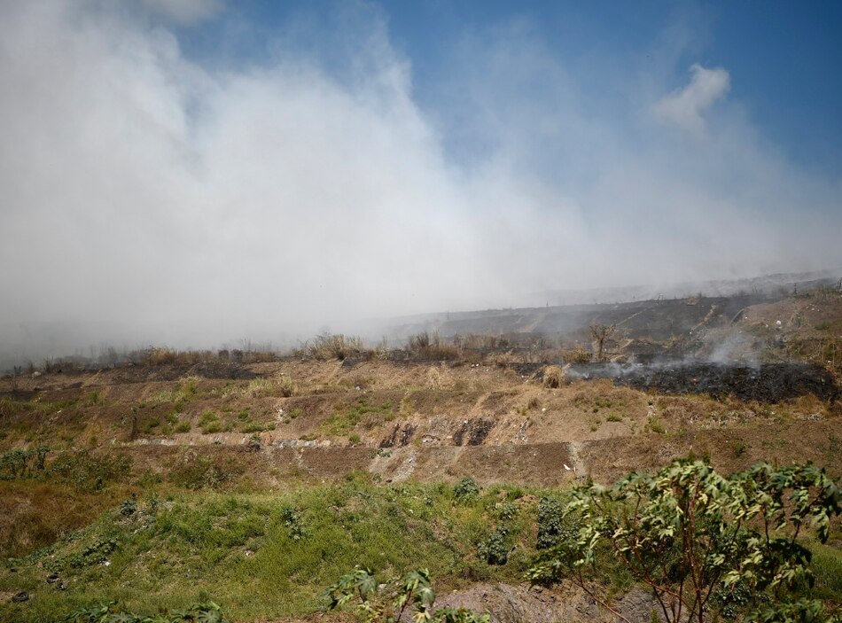 Minsa recomienda usar mascarilla ante presencia de humo tóxico de Cerro Patacón