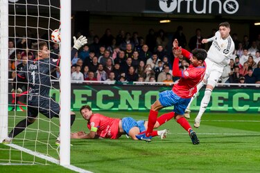 Real Madrid se regala una goleada en Cartagonova antes de la Supercopa