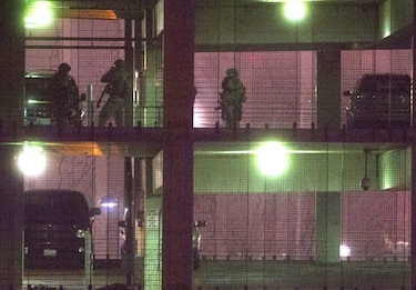 Policía captura a sospecho de herir a guardia de una oficina de censo