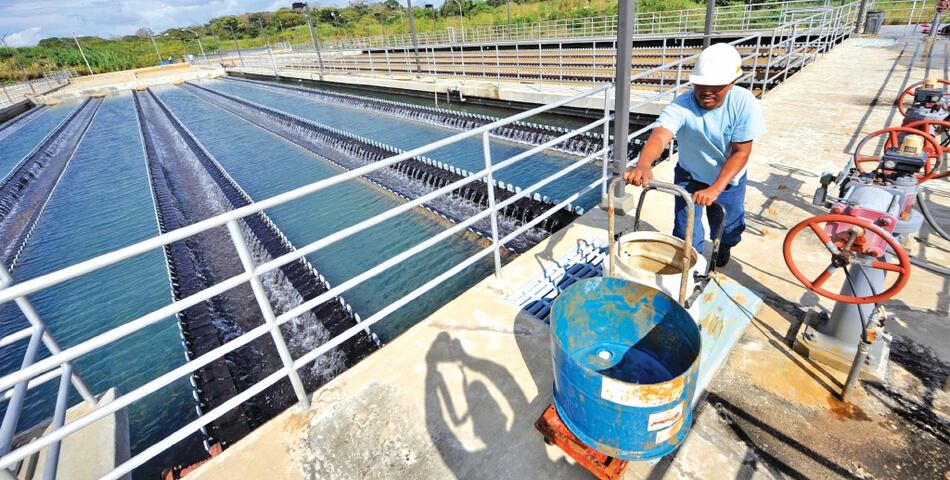 Aristides Royo: 'Idaan se debe transformar en una empresa corporativa’