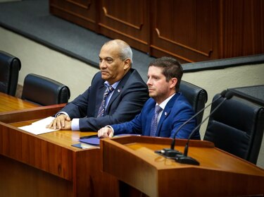 Contrato minero: nueve horas de debate para avalar un acuerdo por 40 años