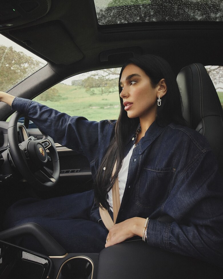 Dua Lipa se une a Porsche y el resultado es potente🔥