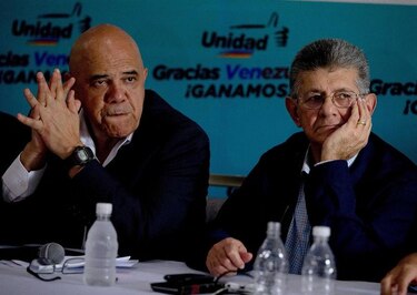 Oposición venezolana pide incorporar al Vaticano como mediador