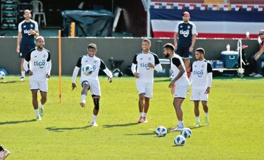 La Roja busca dar un paso en firme