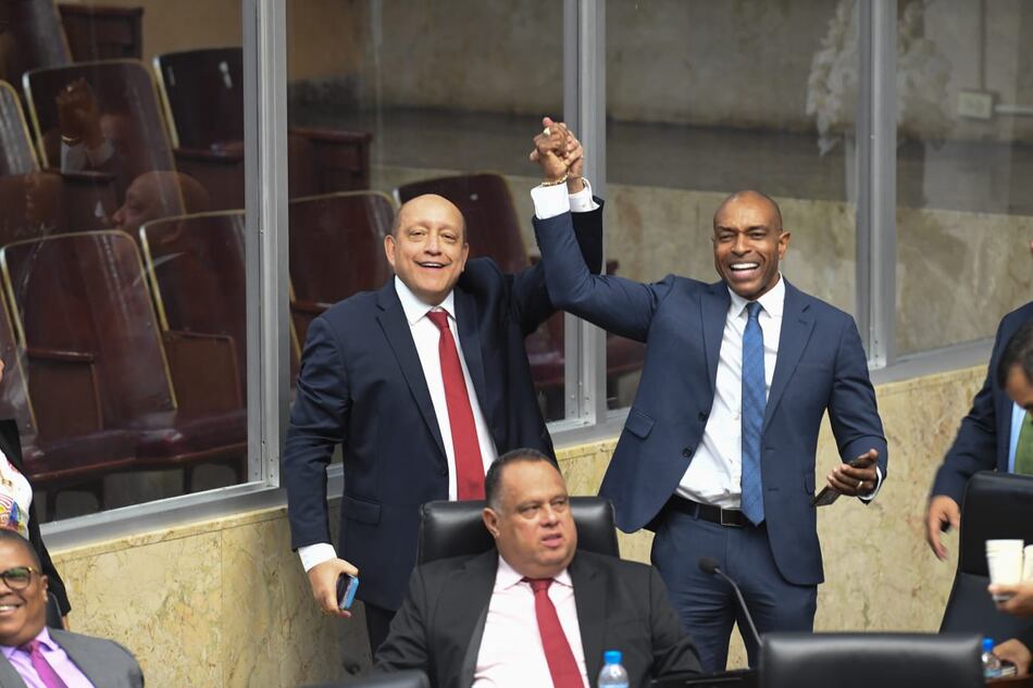 Dos anteproyectos, una idea, un altercado: Adames y ‘Bolota’ impulsan derogar la reforma a la CSS