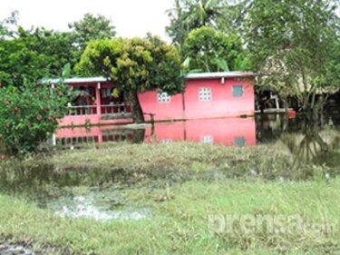 La comunidad de Chiriquí Viejo sigue inundada