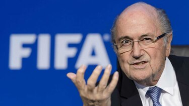 Joseph Blatter ganó 3.7 millones de dólares en salario durante el 2015