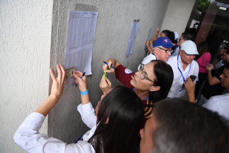 María Corina Machado afirma que hay una participación ‘apoteósica’ en las elecciones
