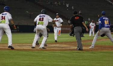 Béisbol mayor se jugará con refuerzos; serán asignados en un sorteo