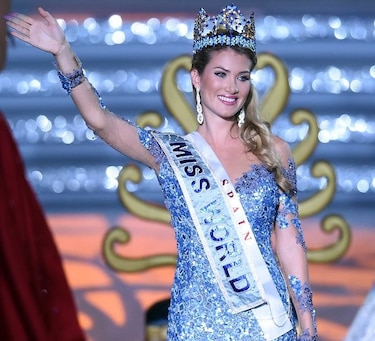 La española Mireia Lalaguna es elegida Miss Mundo 2015