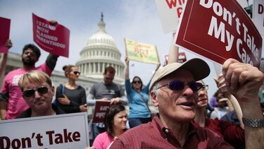Cámara baja de Estados Unidos aprueba ley que sustituye al ‘Obamacare’