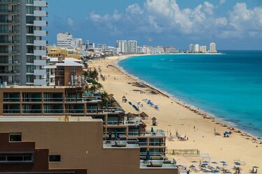 Bogotá, Medellín, Miami y Madrid los destinos preferidos desde Panamá para viajar al exterior