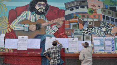 Venezuela elige concejales bajo la sombra de masiva abstención