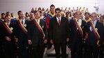 Maduro condecora a los cinco agentes cubanos liberados por EU