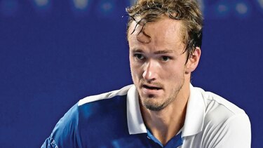 Medvedev asalta el número uno y Djokovic baja al tercer puesto