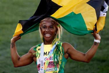 Fraser-Pryce, quinto oro en 100 al frente de un triplete jamaicano