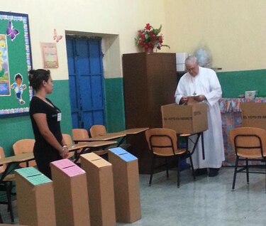 Lacunza pide un ‘voto consciente’