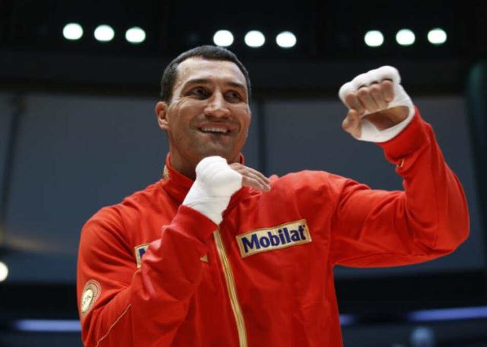 FIB le ordena a Klitschko defender título ante el búlgaro Pulev