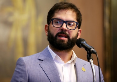 Boric llama a la oposición a reincorporarse a la mesa de seguridad