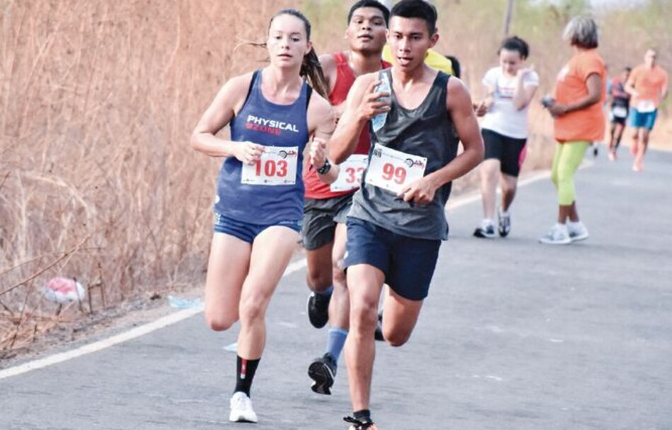 Aldana y Cerrud ganan la clásica Sábado de Gloria