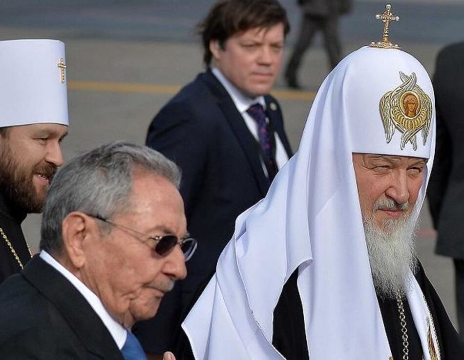 Patriarca Kirill llega a Cuba en la víspera de la reunión con el Papa