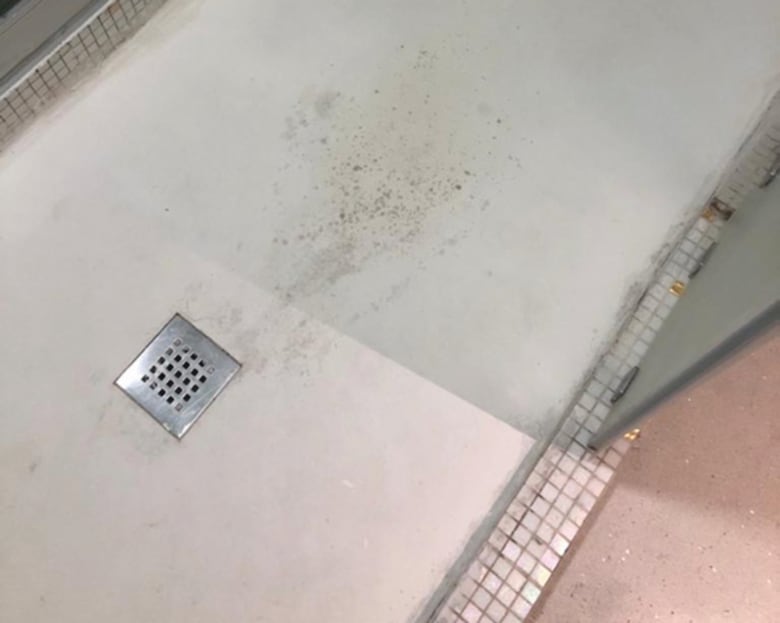 Viajeros, presos por ‘falsos positivos’ en Tocumen