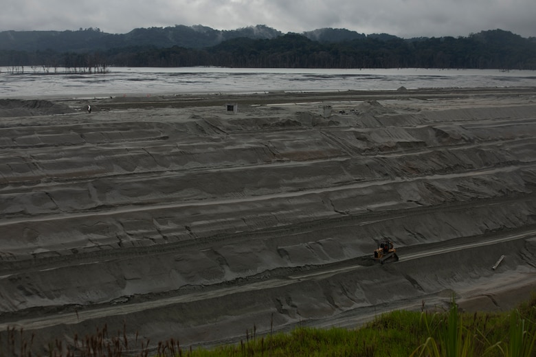 ¿Qué sucede dentro de la mina de Donoso?