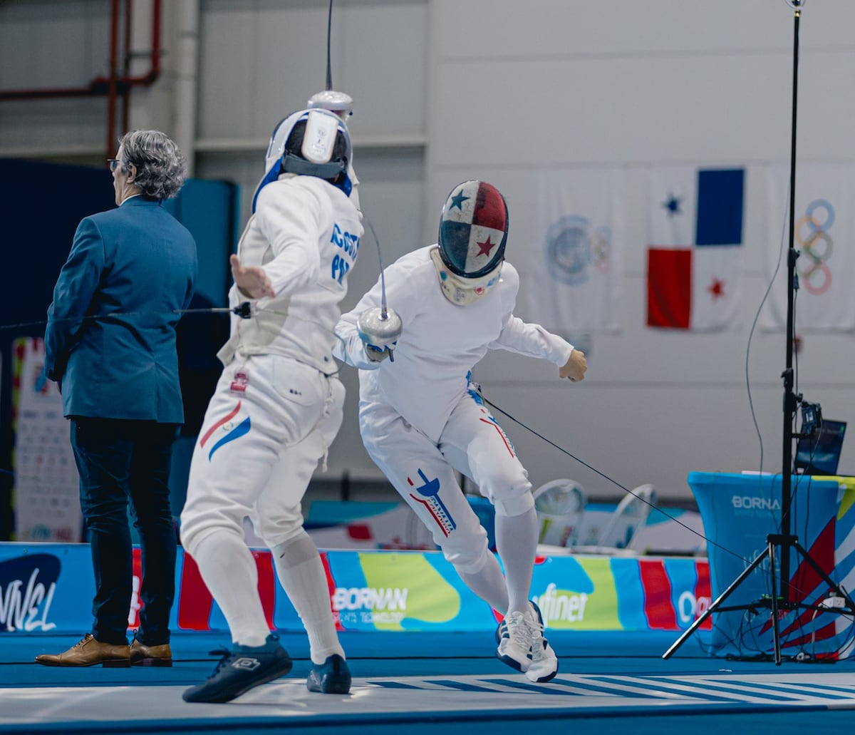 Panamá conquista oro en esgrima con Caleb Caldito Chan