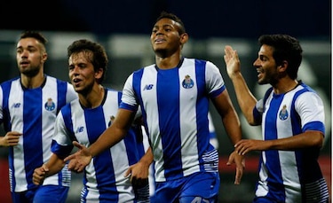 Ismael Díaz marca su décimo gol para el Porto B