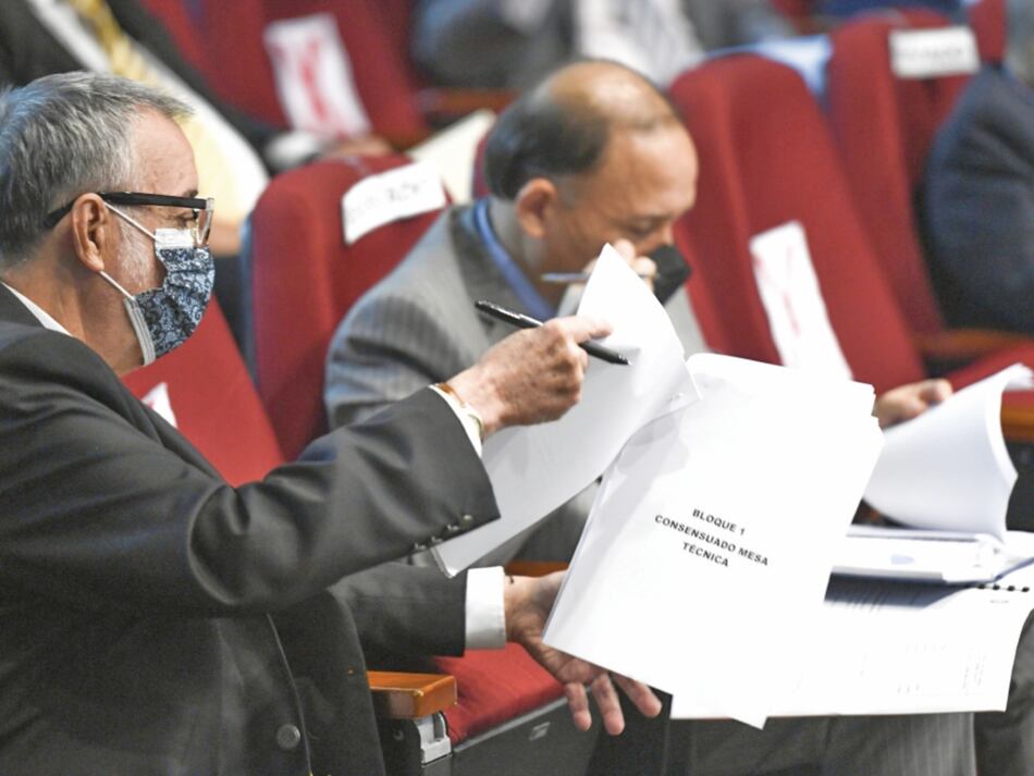 Siguen los consensos para aprobar las reformas electorales