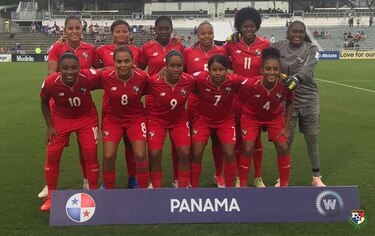 Selección femenina de Panamá derrota a México y pasa a la semifinal