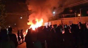 Disturbios en Morón, Cuba: manifestantes atacan sede del Partido Comunista