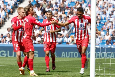 El Atlético cierra el curso con una sonrisa ante la Real Sociedad