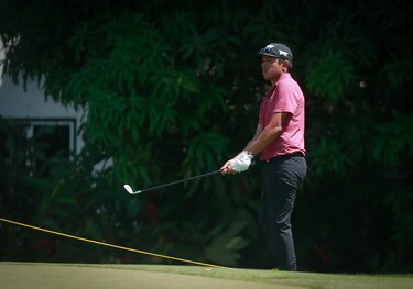 Núñez y Winstead dominaron la primera ronda