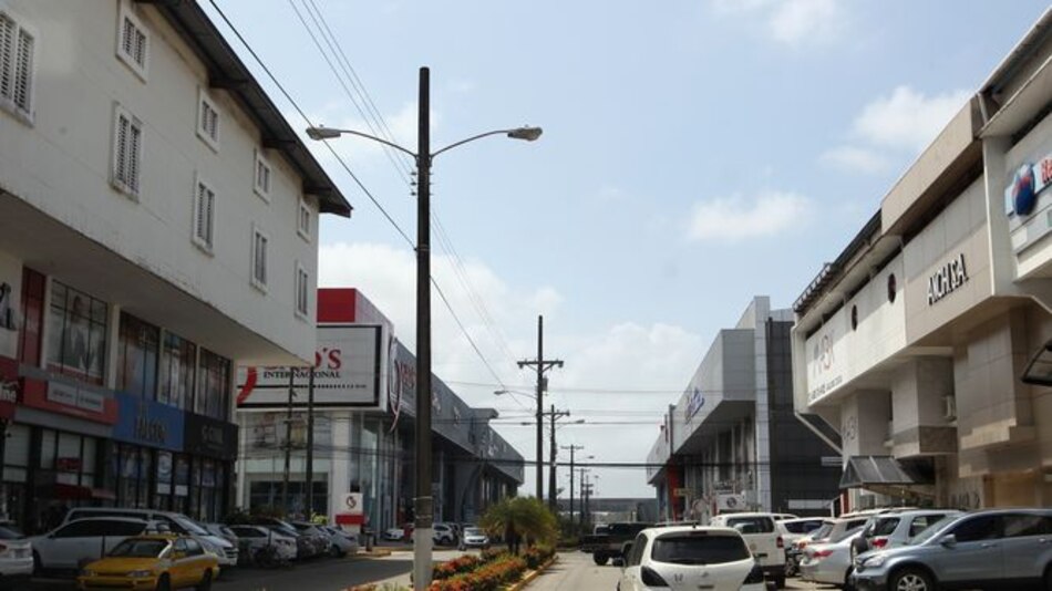 Gobierno pide a Venezuela retomar diálogo por deuda