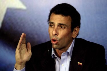Oposición venezolana debe reevaluar estrategia y negociar con el chavismo, dice Capriles